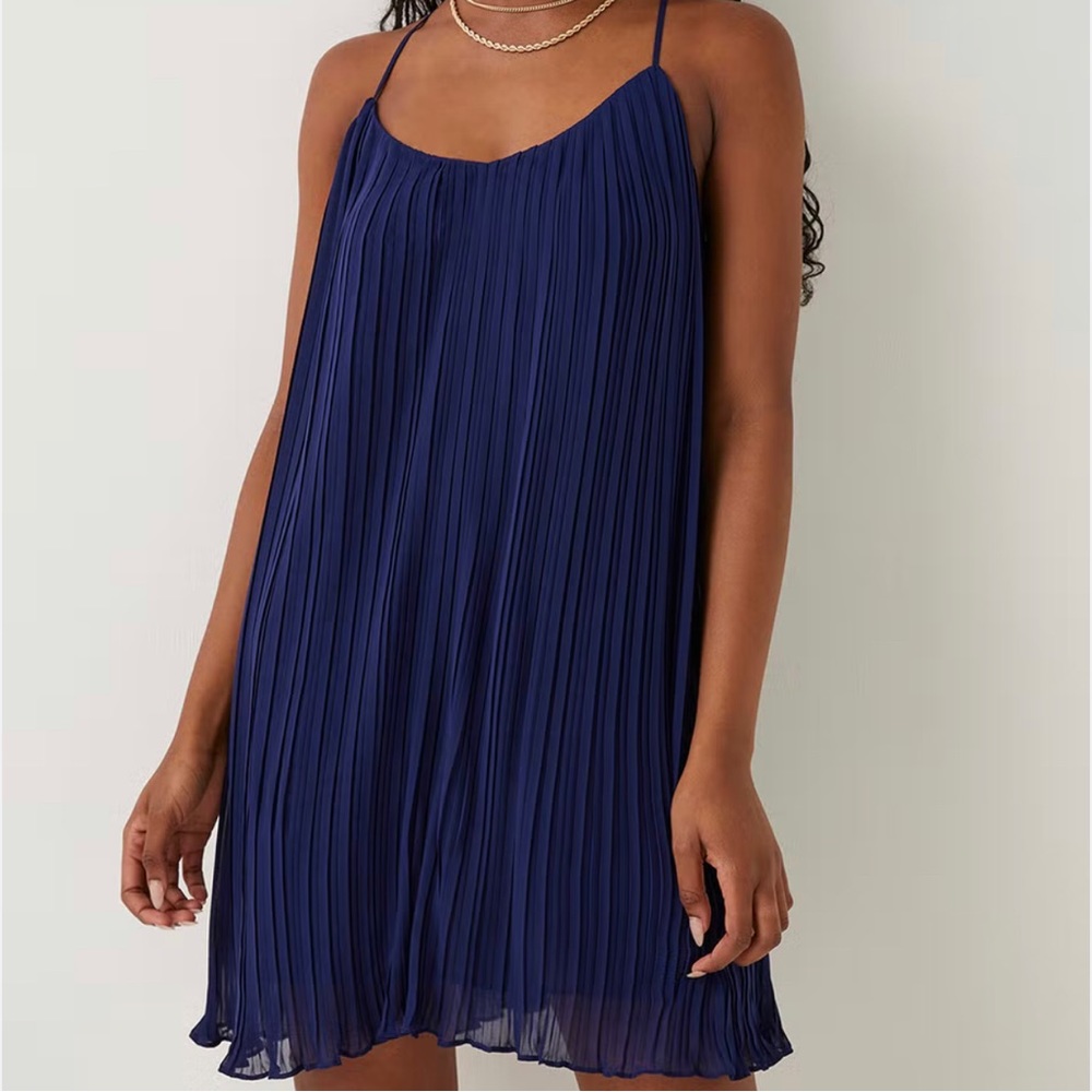 (85) Bcbgeneration Navy Mini Spaghetti Strap Dres… - image 1